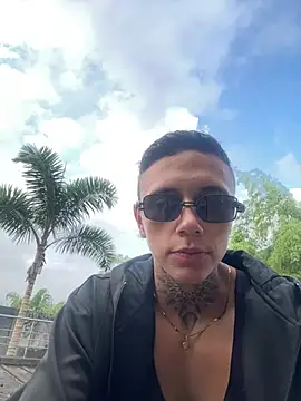  PhillipBrown online show from January 11, 2025, 12:18 pm