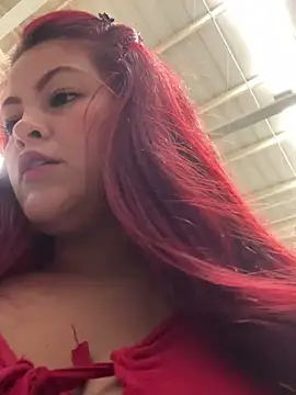 lia moon77 online show from February 14, 2025, 7:44 pm