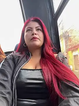 lia moon77 online show from March 18, 2025, 7:53 pm