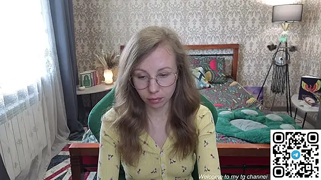 Snapshot of Lill_Mary chatting on May 19, 2026, 2:29 am Lill Mary online show from May 19, 2026, 2:29 am