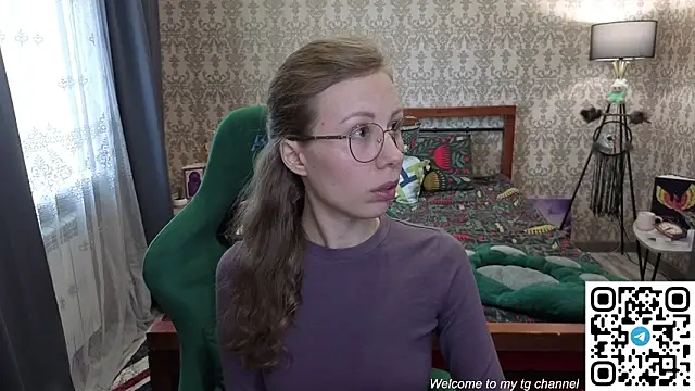 Snapshot of Lill_Mary chatting on May 23, 2026, 5:45 am Lill Mary online show from May 23, 2026, 5:45 am