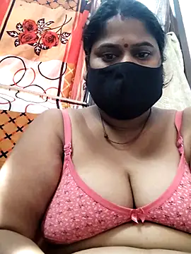 Snapshot of Bbw_Juice_Wife chatting on November 1, 2025, 6:15 am Bbw Juice Wife online show from November 1, 2025, 6:15 am