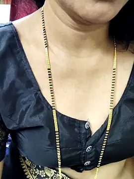 anuradha1432 online show from September 19, 2025, 9:54 am