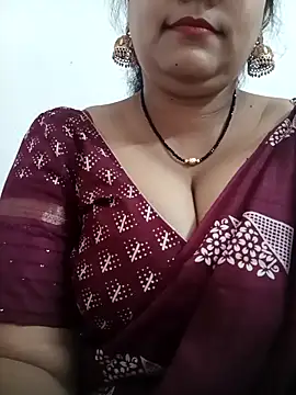 Nyra-23 online show from February 18, 2026, 8:21 am