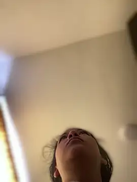 baby lizy online show from March 29, 2026, 8:20 pm