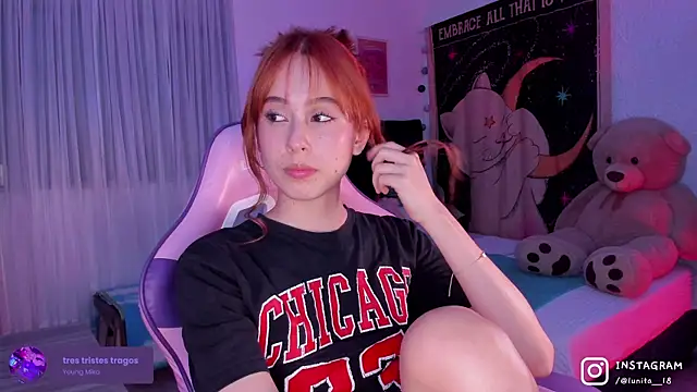 Snapshot of alice_guerin_ chatting on October 3, 2025, 2:30 am alice guerin  online show from October 3, 2025, 2:30 am