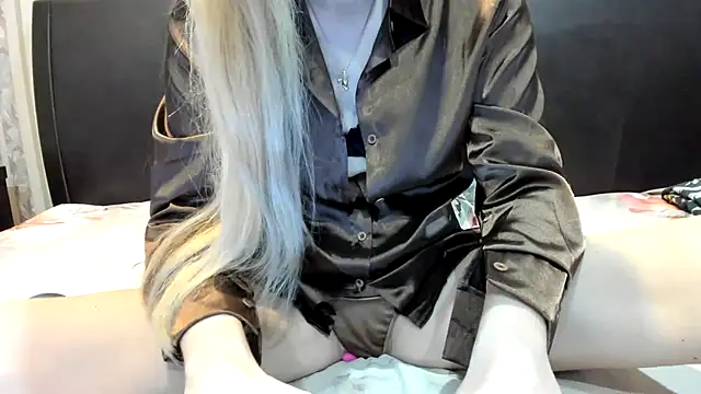 Snapshot of Cookiecutey chatting on March 12, 2026, 7:58 am Cookiecutey online show from March 12, 2026, 7:58 am