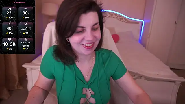 MirandaWong online show from February 2, 2025, 6:15 am