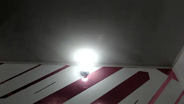 Kitten Hot  online show from January 15, 2026, 2:27 am