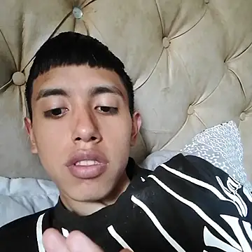 danuel23 online show from October 22, 2025, 6:51 pm