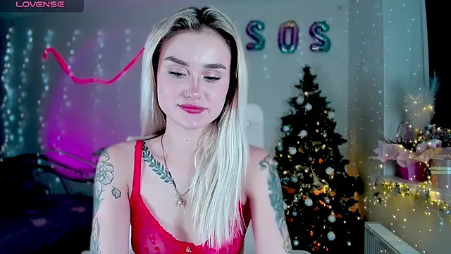 Snapshot of _Ravenaa chatting on January 7, 2025, 2:41 pm Ravenaa online show from January 7, 2025, 2:41 pm