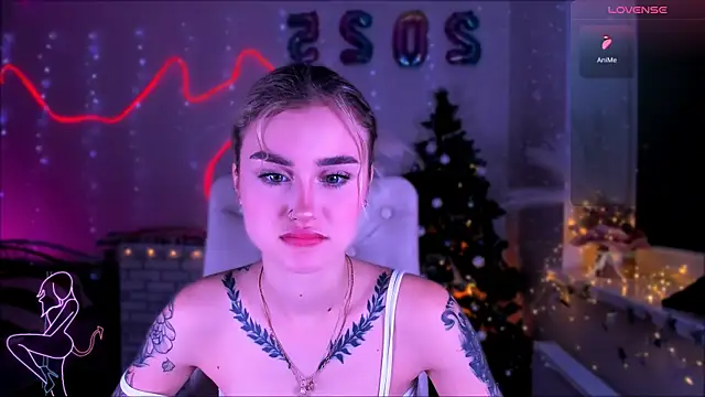 Snapshot of _Ravenaa chatting on January 13, 2025, 1:17 pm Ravenaa online show from January 13, 2025, 1:17 pm