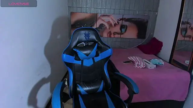 Catalehia Milk online show from September 12, 2025, 3:39 am