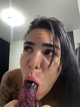 MARYADSUARD online show from October 5, 2025, 5:28 am