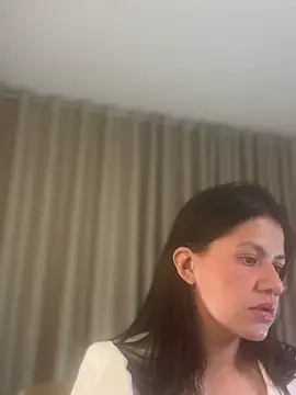 Alice Biel online show from June 12, 2026, 1:04 am