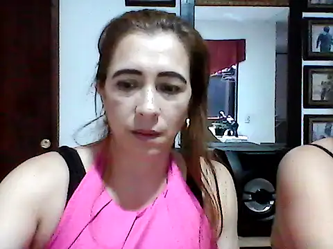 Snapshot of karlabarrera chatting on September 12, 2025, 7:14 pm karlabarrera online show from September 12, 2025, 7:14 pm