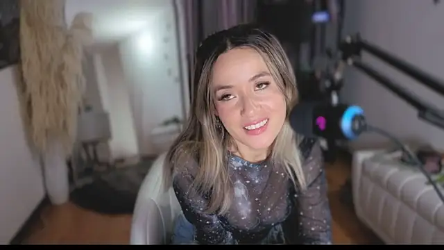 sexfire lalita online show from January 5, 2026, 7:50 pm