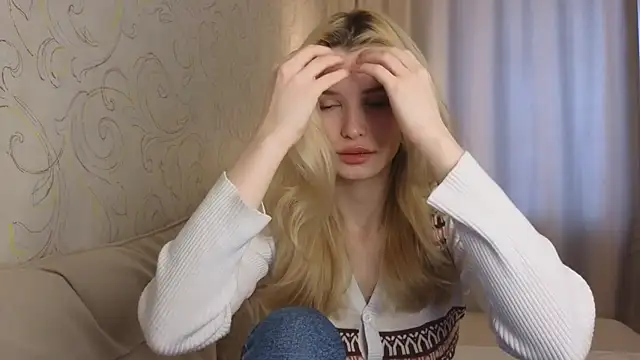 Snapshot of elsa_limerence chatting on February 26, 2026, 5:06 am elsa limerence online show from February 26, 2026, 5:06 am