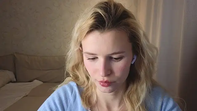 elsa limerence online show from April 9, 2026, 4:56 pm