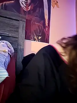 023Longandjuicy online show from January 17, 2026, 6:07 am