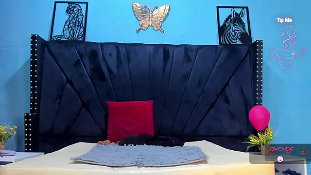 MAISE HILL1 online show from January 25, 2025, 11:34 am