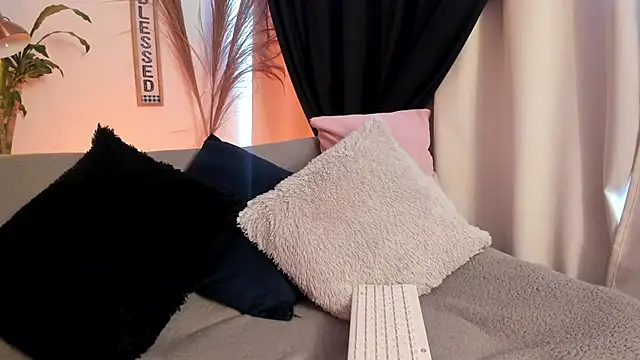 Serenity Day online show from January 17, 2026, 3:06 pm