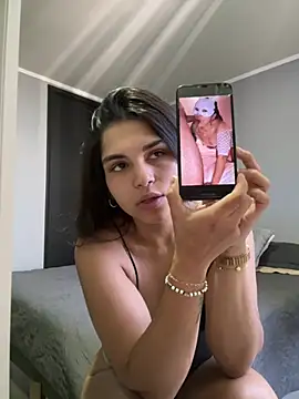 sc4ry girl1 online show from January 9, 2025, 6:47 pm