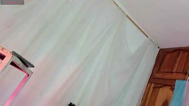 Itsme Daniela online show from February 27, 2026, 5:02 pm