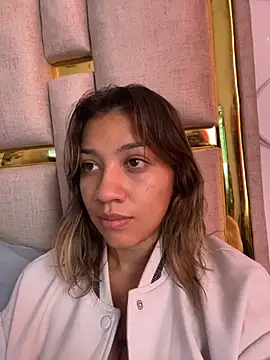 nina carther online show from September 17, 2025, 1:02 pm