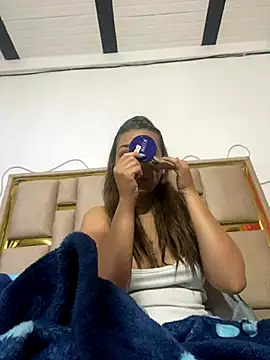 nina carther online show from October 24, 2025, 9:49 am