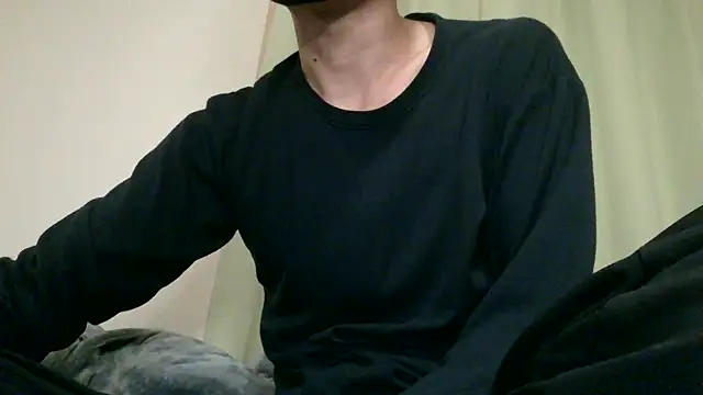 Snapshot of UKI06 chatting on December 27, 2024, 12:12 pm UKI06 online show from December 27, 2024, 12:12 pm