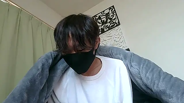 Snapshot of UKI06 chatting on January 14, 2025, 4:57 am UKI06 online show from January 14, 2025, 4:57 am