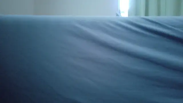 UKI06 online show from December 21, 2025, 4:30 am