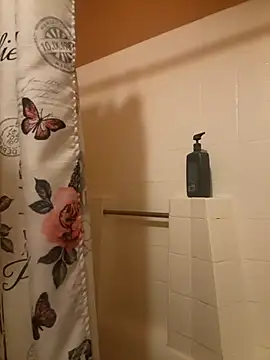 pononi420 online show from April 28, 2026, 12:43 pm