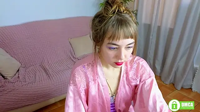 Hello Vivienne online show from September 11, 2025, 10:48 am