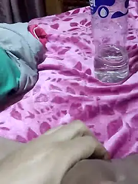 Mimoudik online show from January 7, 2026, 9:39 pm