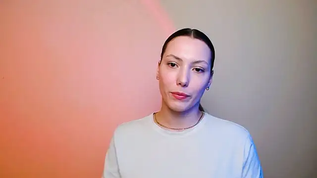 VanessaMay  online show from March 9, 2025, 7:48 pm