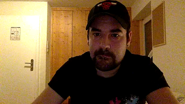 benjul63 online show from February 3, 2025, 1:41 am