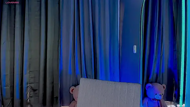 Snapshot of gatitavenecis chatting on December 28, 2024, 4:30 pm gatitavenecis online show from December 28, 2024, 4:30 pm
