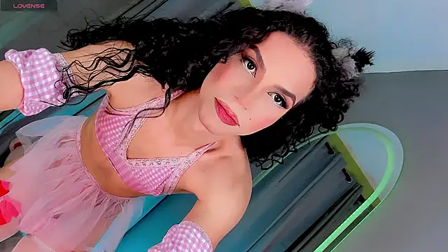 Snapshot of gatitavenecis chatting on January 24, 2025, 11:12 pm gatitavenecis online show from January 24, 2025, 11:12 pm