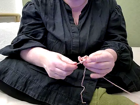 Snapshot of MarthaBriest chatting on March 25, 2026, 6:25 pm MarthaBriest online show from March 25, 2026, 6:25 pm