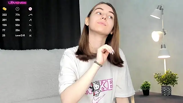 MeghanElson online show from March 12, 2025, 11:09 am