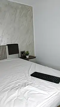 Snapshot of AliyaWade_ chatting on January 31, 2026, 7:23 pm AliyaWade online show from January 31, 2026, 7:23 pm