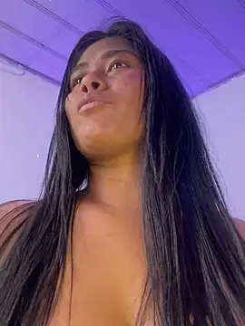 hurren pasha online show from February 10, 2025, 3:21 pm