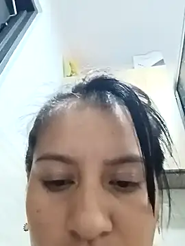  LATINA  online show from January 18, 2025, 4:15 am