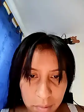  LATINA  online show from January 28, 2025, 11:07 pm