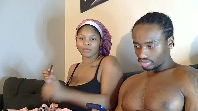 exotic  couple online show from January 16, 2025, 4:17 am