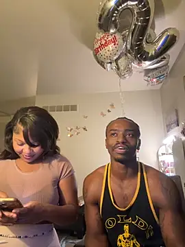 exotic  couple online show from October 4, 2025, 3:37 am