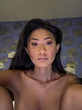 thai-dreamgirl online show from March 15, 2026, 11:49 am