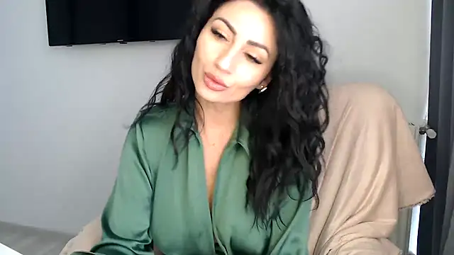Snapshot of ElizabethAC chatting on April 30, 2026, 7:14 am ElizabethAC online show from April 30, 2026, 7:14 am